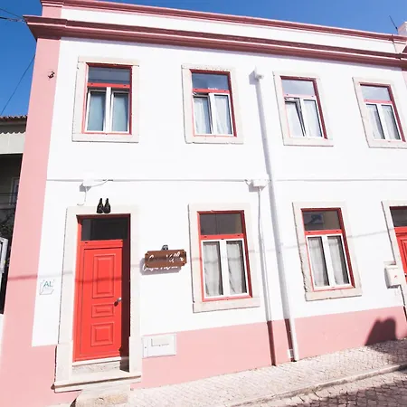 Casa Velha بيت ضيافة ألينكوير
